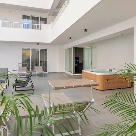 Lägenhet Horizon By The Sea