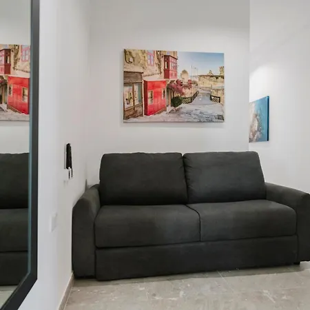 Horizon By The Sea * St. Paul's Bay