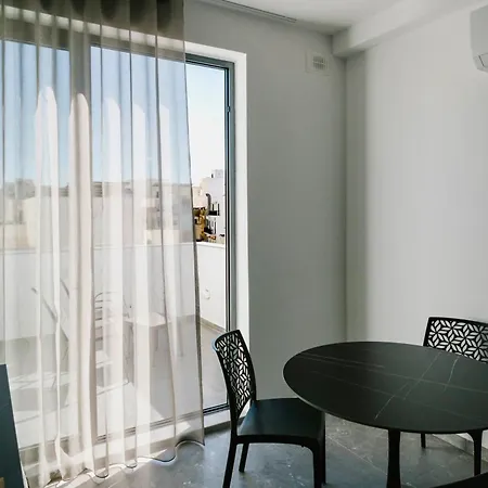 Horizon By The Sea Apartament *