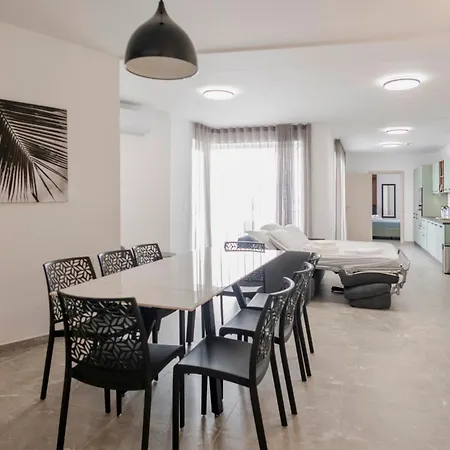 Horizon By The Sea Apartament *