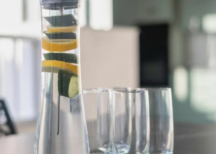 Horizon By The Sea *