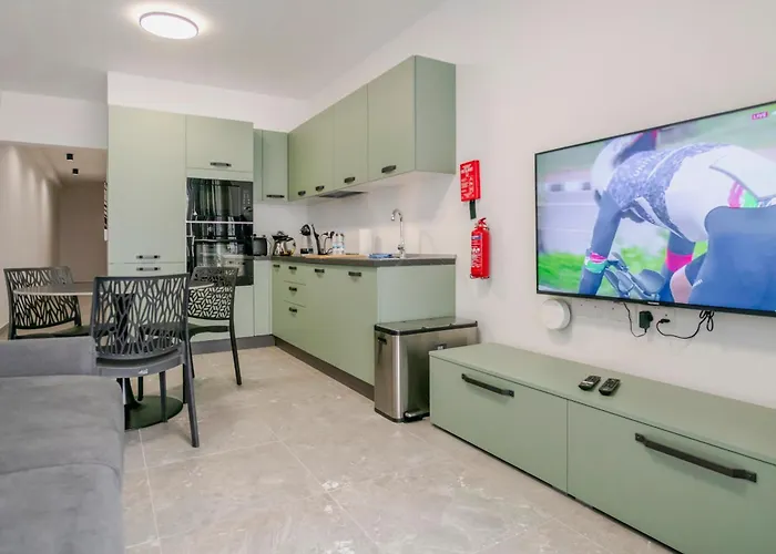 Horizon By The Sea Apartament