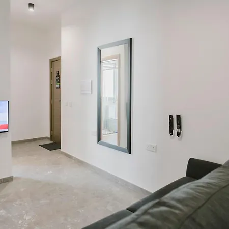 Horizon By The Sea Apartment St. Paul's Bay